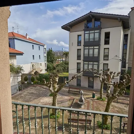 Appartamento Apartamento Bio Exclusivo Con Mirador En Y Aparcamiento Publico Gratuito Bilbao
