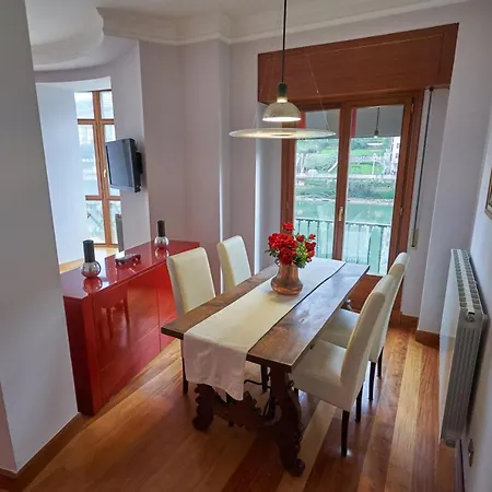 Bio Exclusivo Con Mirador En Y Aparcamiento Público Gratuito Apartamento Bilbao