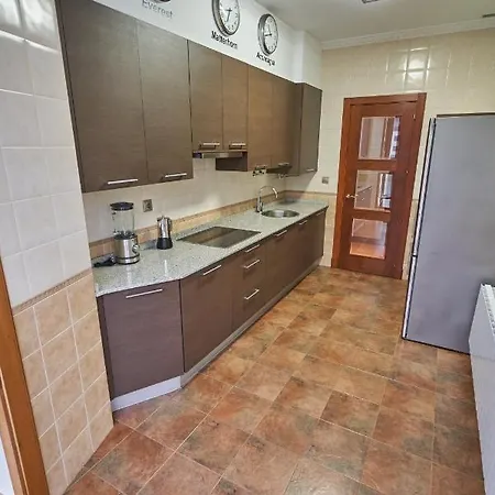 Bio Exclusivo Con Mirador En Y Aparcamiento Publico Gratuito アパート ビルバオ