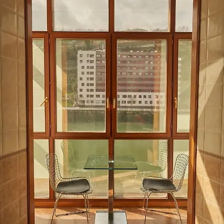 Bio Exclusivo Con Mirador En Y Aparcamiento Publico Gratuito Більбао